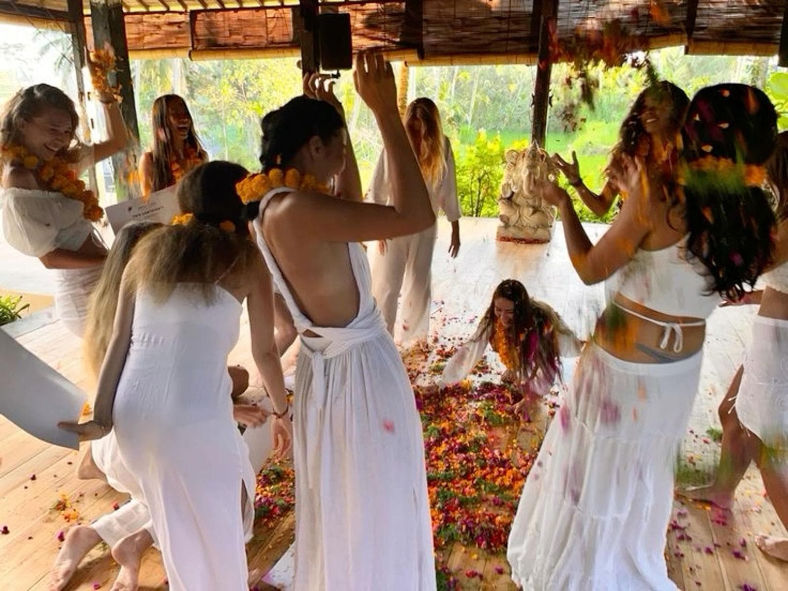 Retreat moment